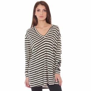 Emma & Sam Hooded Long Sleeve Top